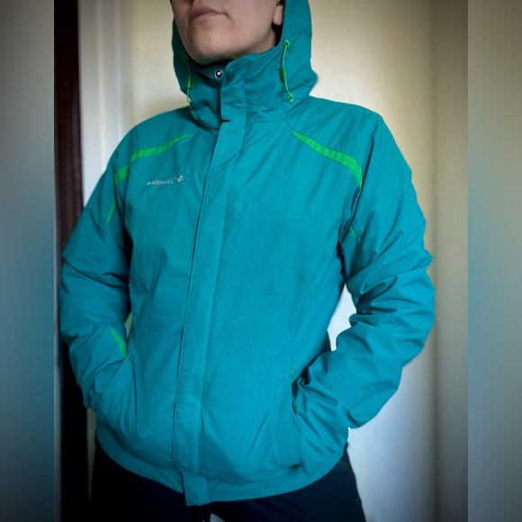 Light Weight Rain Jacket - Picture 3 of 3